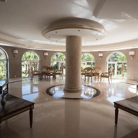 호텔 Alinn Boutique (adults Only) 4*