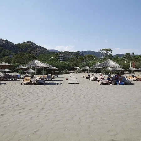 Alinn Boutique (adults Only) 사리게르메