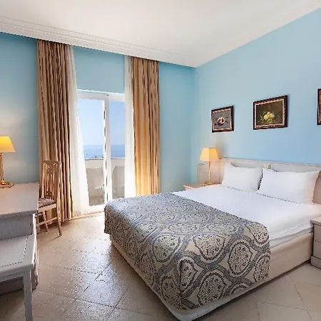 Alinn Boutique (adults Only) 사리게르메